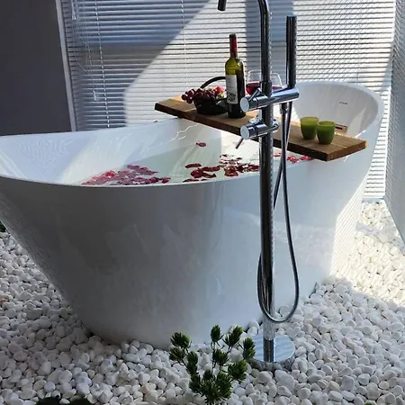 New Honey Moon With Romantic Hot Tube #23 Κωνσταντινούπολη